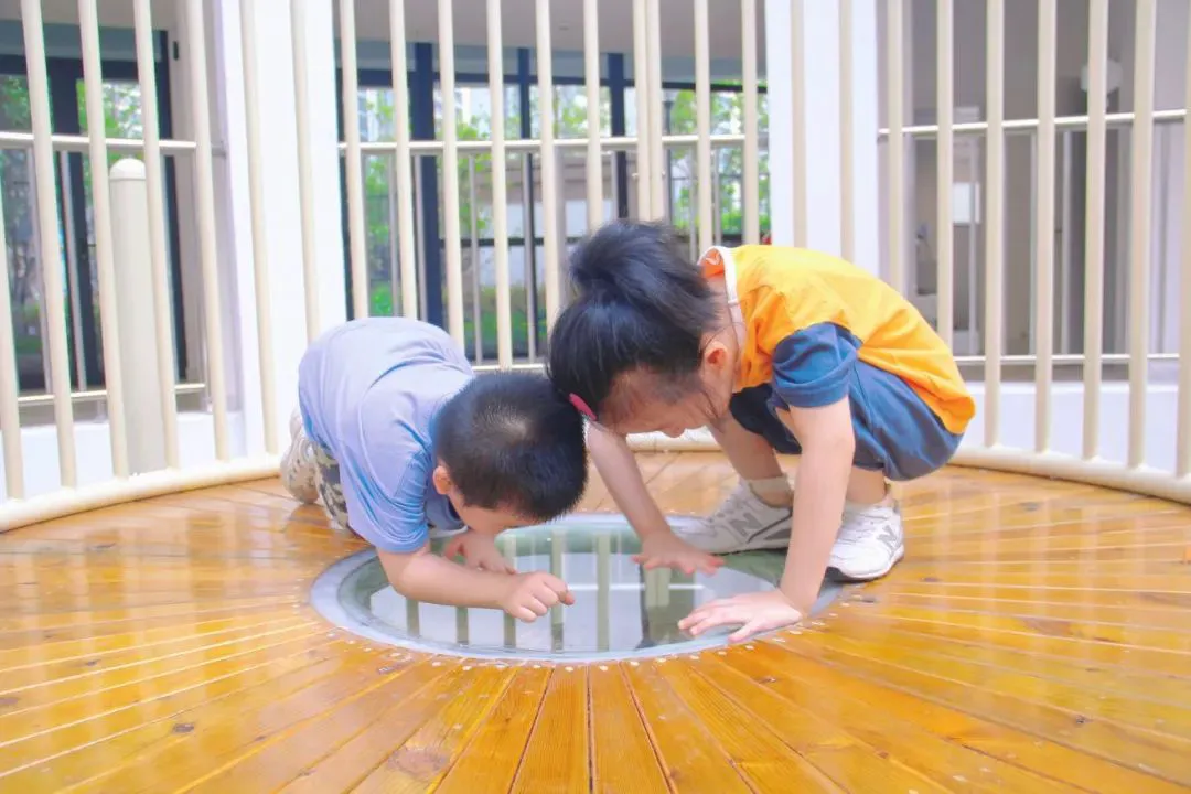老年人如何安全地进行篮球接球训练?_2